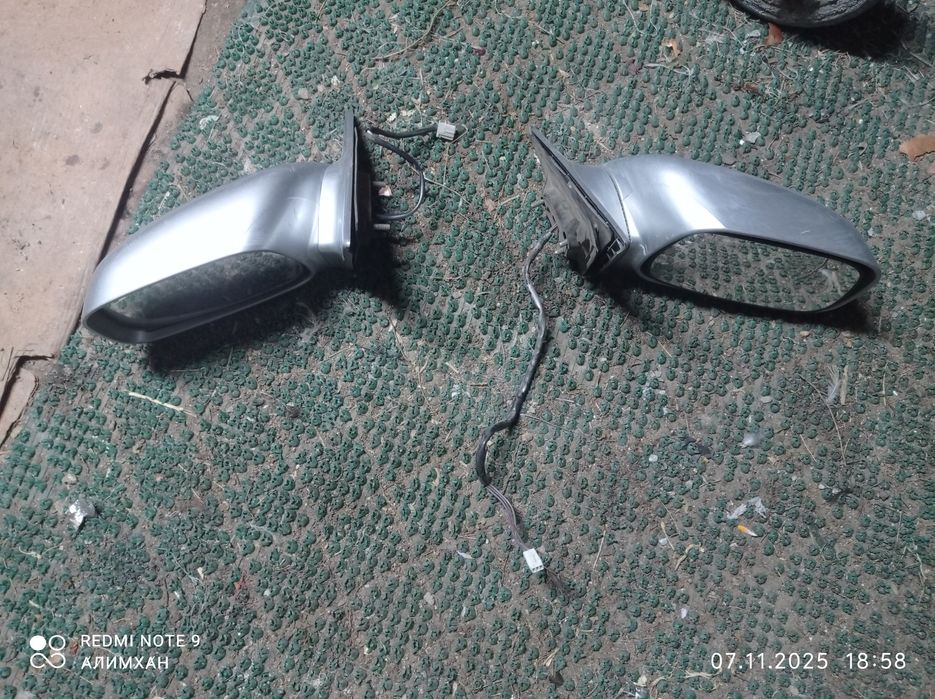 Зеркало Камри 30