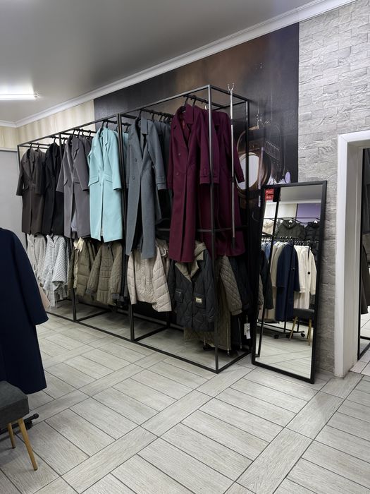 Продам действующий магазин одежды