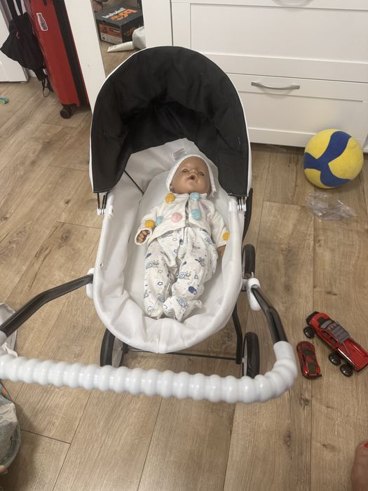 Коляска игрушечная