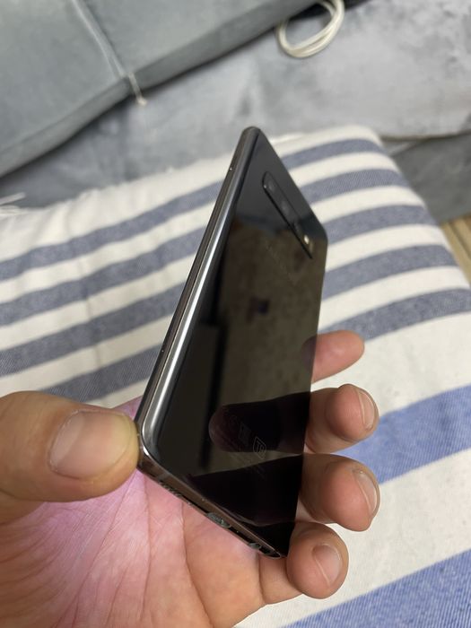 Самсунг s10 128г