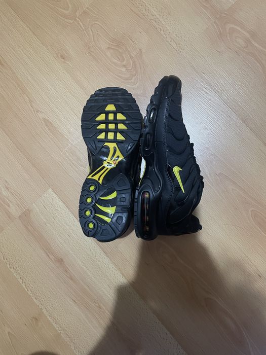 Nike AIR MAX plus
