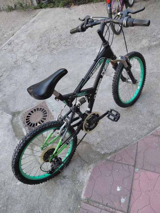 Vând  2 Biciclete