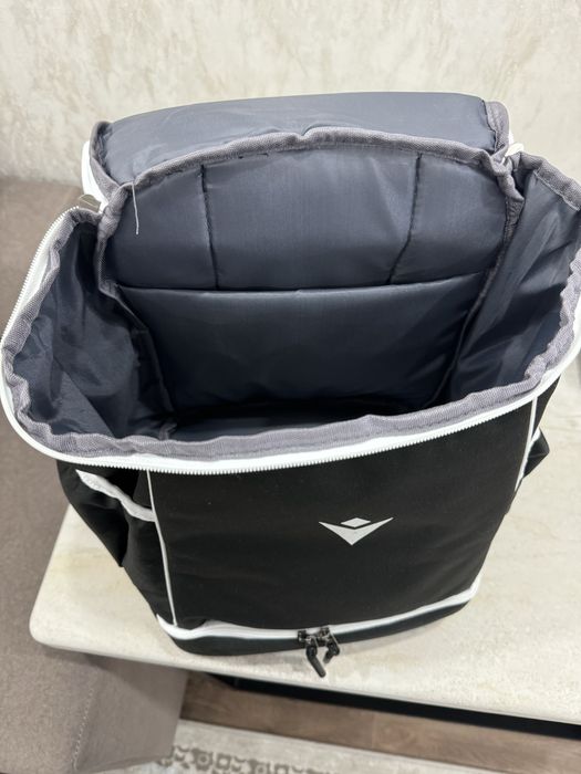 Продам рюкзак волейбольный