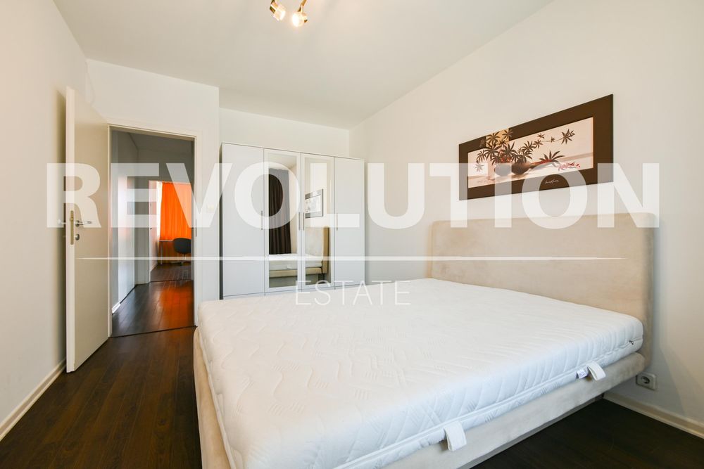 Дава се под наем Тристаен апартамент в София, Студентски град - 105 кв.м за 750 € - Снимка #5