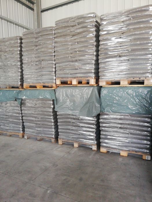 Слънчогледови пелети и брикети от производител.