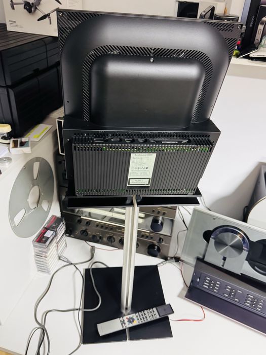 Cd-player/sistem audio Bang&Olufsen Beosound 3000-telecomandă,stativ !