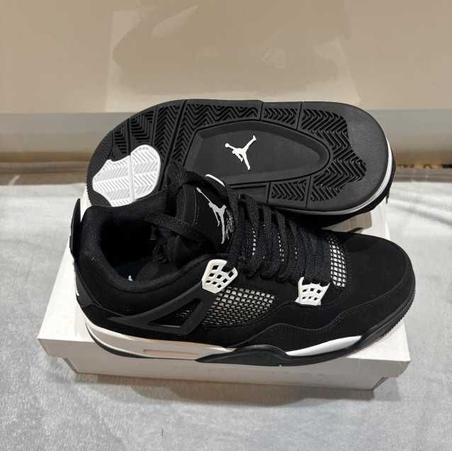 #DOAR 349,99# Nike Air Jordan 4 White Thunder Editie Limitata