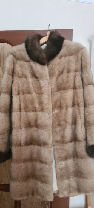 Продам норковую шубу