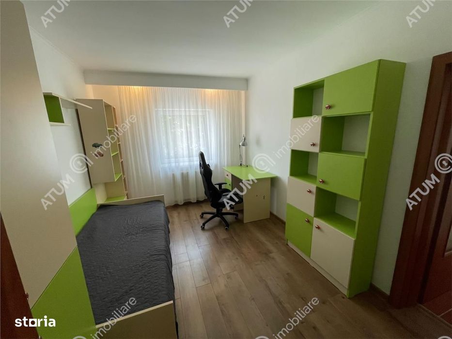 Apartament 3 camere decomandate 2 balcoane in zona centrala Sibiu