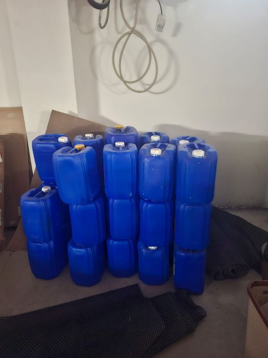 Бочки по 20 литров