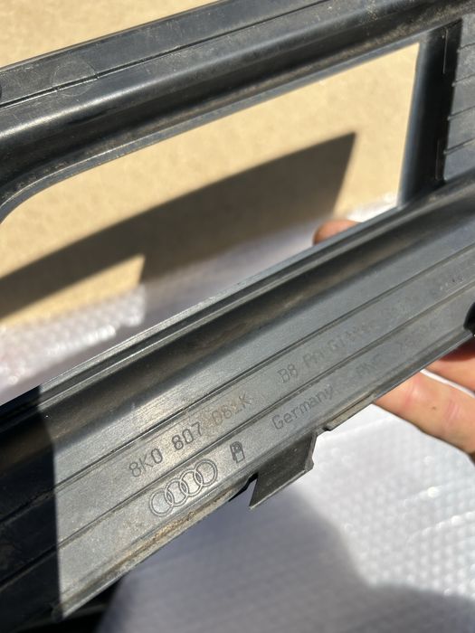 Vand grile proiectoare audi A4 B8