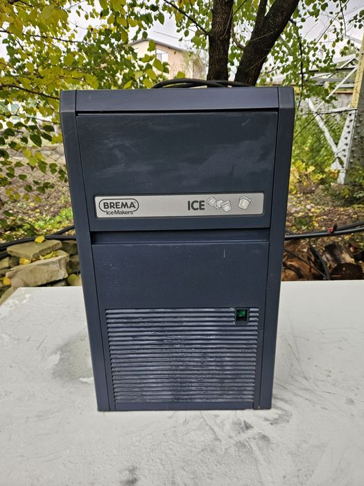 Ледогенератор на бучка 20кг.  Цена 550лв.