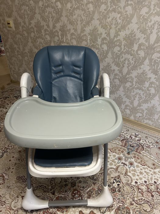 Продам детский стул