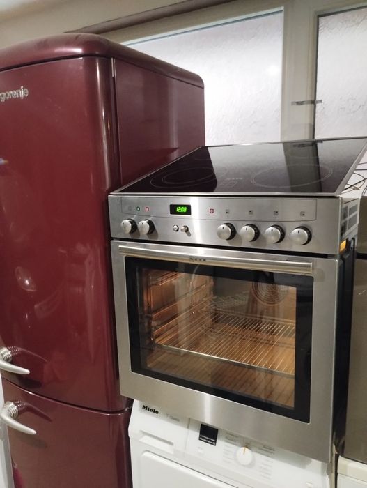 Фурна с плот NEFF