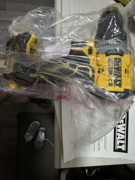 Шуруповерт dewalt dcd800