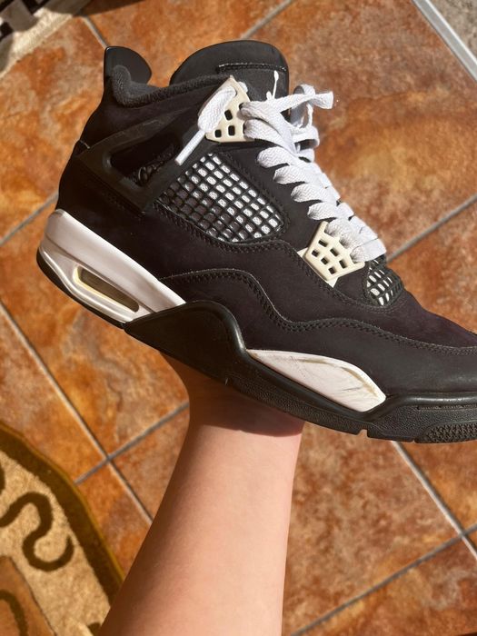 Vand Jordan 4 .nr 41 ,originali