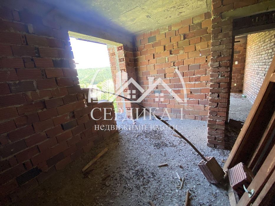 Продава се Къща в с. Згурово, Област Кюстендил - 296 кв.м за 88 €/кв.м - Снимка #11