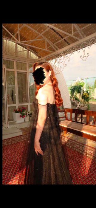 Черное вечернее платье