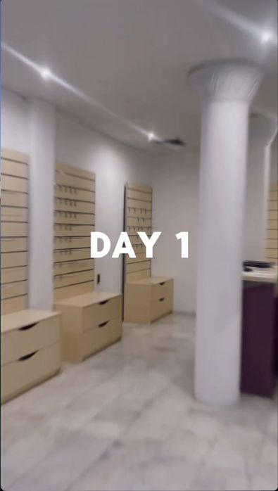 Търговско оборудване за магазин аптека,магазин за бижута и за дрехи