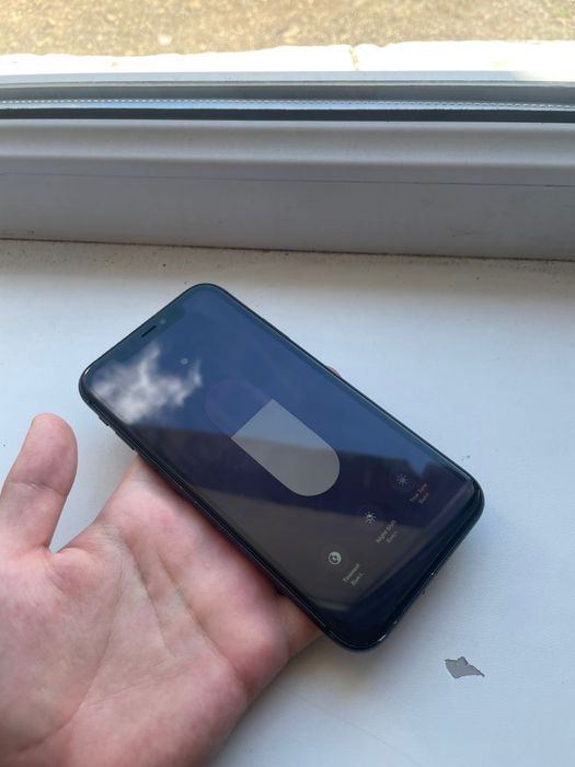 В продаже iphone 11