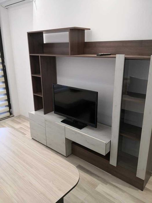 Дава се под наем Двустаен апартамент в Пловдив, Тракия - 58 кв.м за 321.3 € - Снимка #1