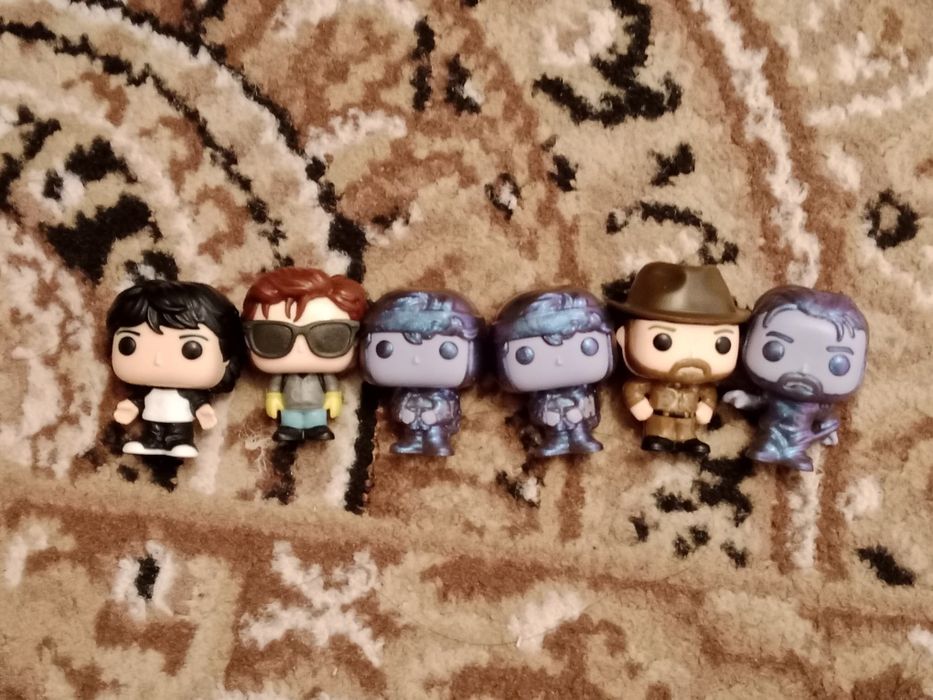 Продам фигурки осд