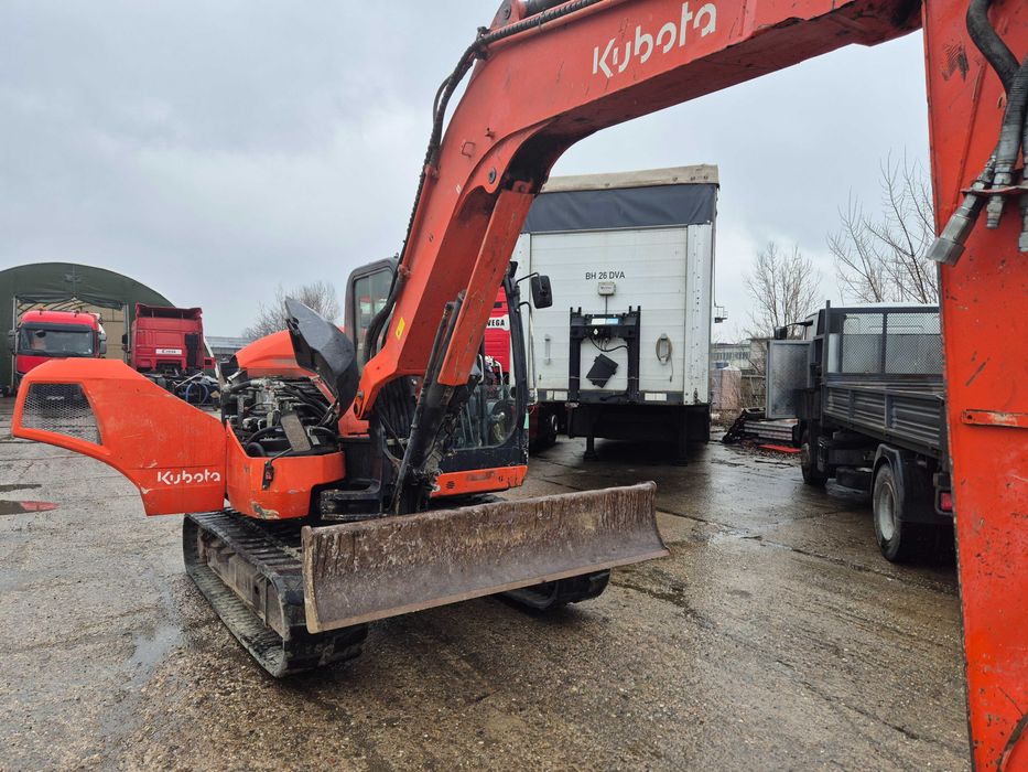 Excavator Kubota Kx 080-3 vanzare/ inchiriere