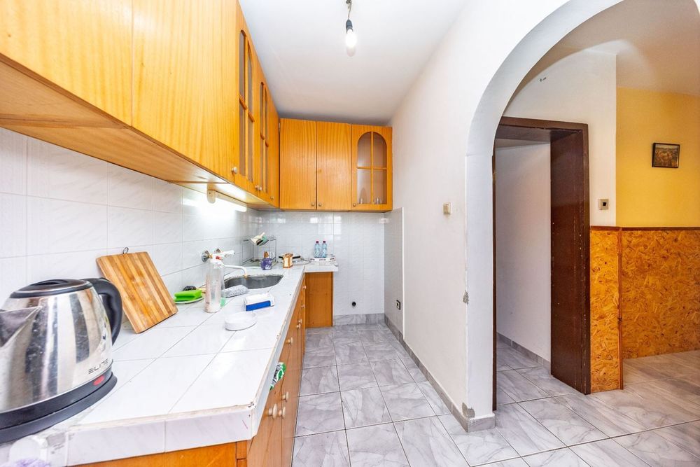 Продава се Тристаен апартамент в Плевен, 9-ти квартал - 110 кв.м за 742 €/кв.м - Снимка #5