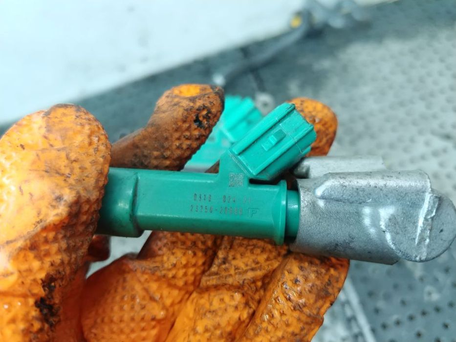 injector  2.0 b 1az-fe toyota rav-4 3  -