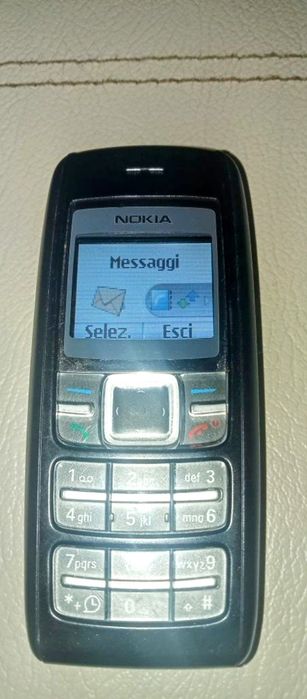 Telefoane seniori libere în retea