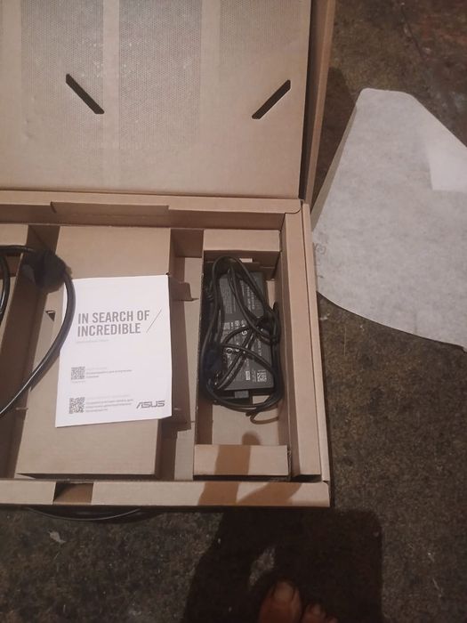 Продам новый ноутбук asus a15