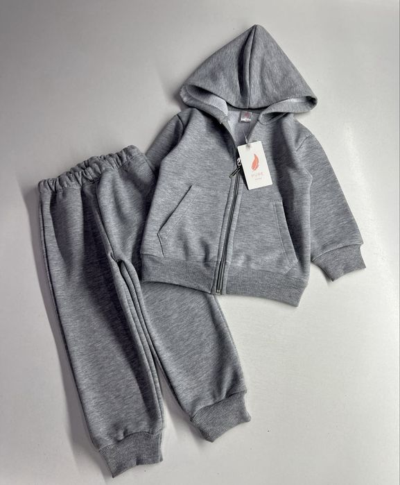 Детская одежда для мальчиков и девочек