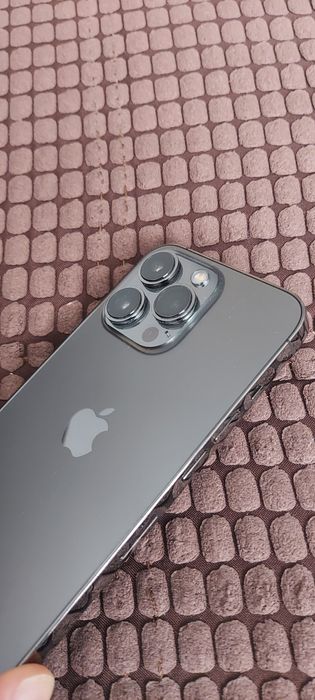iPhone 13 Pro почти как новый