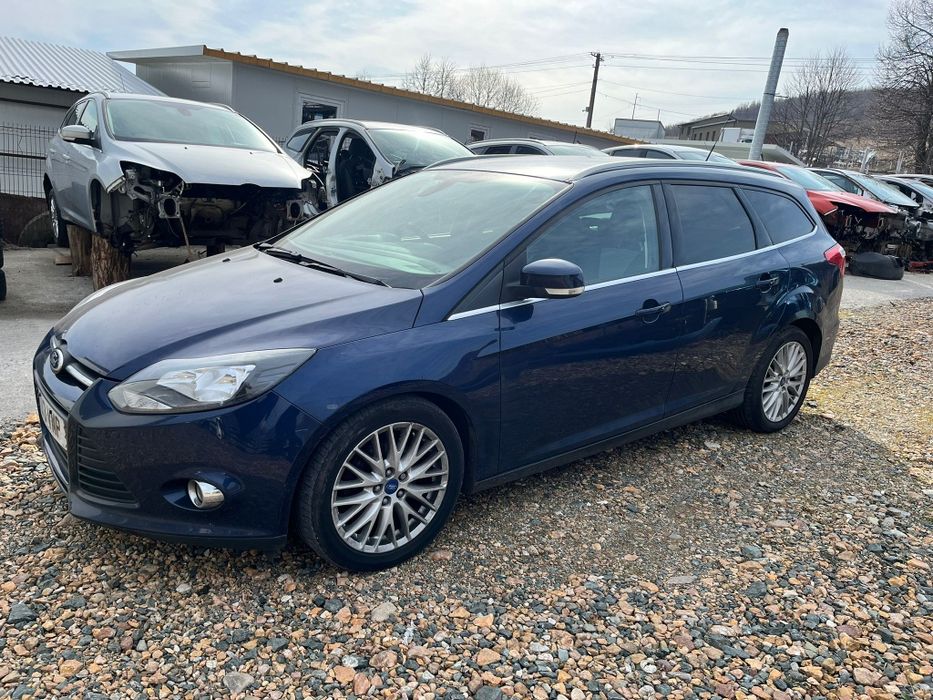 Dezmembrez Ford Focus 3 2.0tdci 2013 140cp