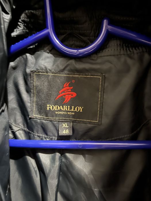 Черная зимняя куртка