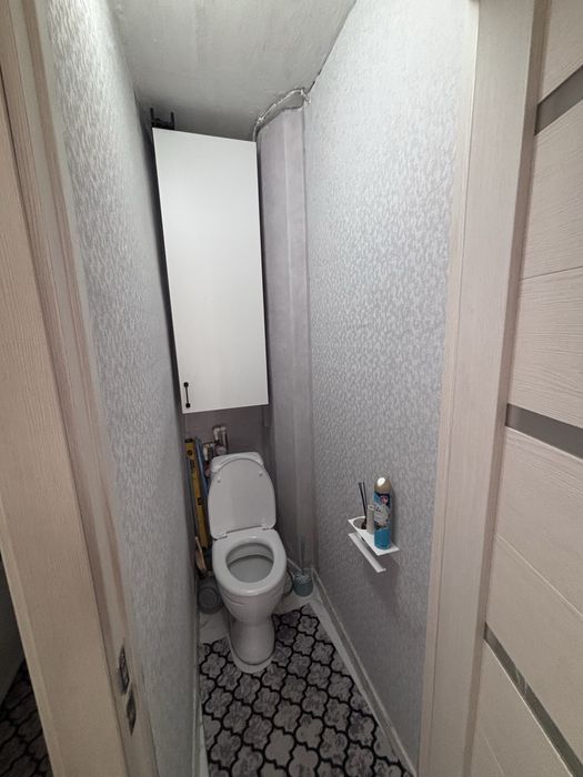 Продам трехкомнатную квартиру