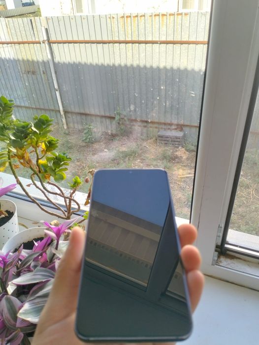 Samsung S22 256гб