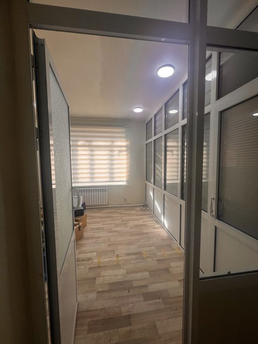 Bodomzor metroda joy ofislar