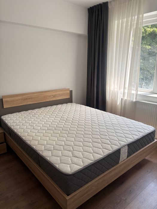 Saltea Mobexpert Comfort 160x200 cm, cu arcuri împachetate, stare foarte bună