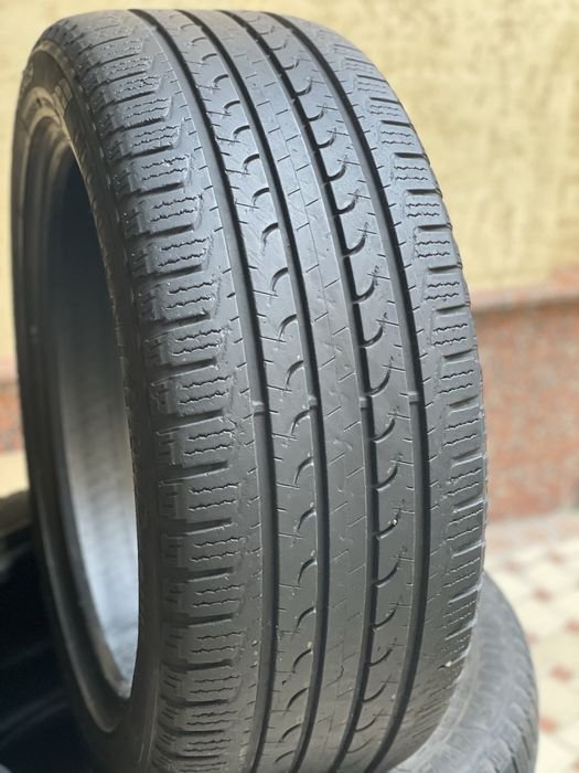 235/50R19 Goodyear Efficientgrip SUV Eqiunox 1