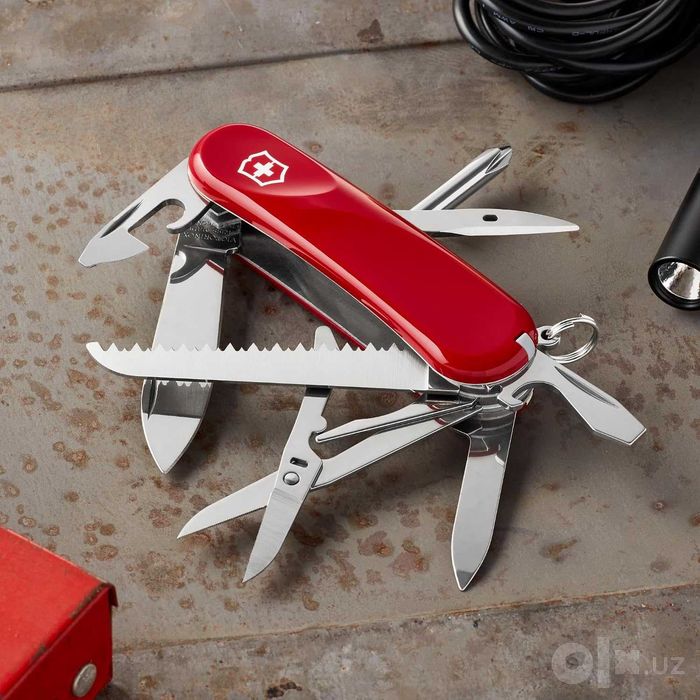 Швейцарский карманный нож Victorinox Evolution 18 Pocket Knife! Новый!