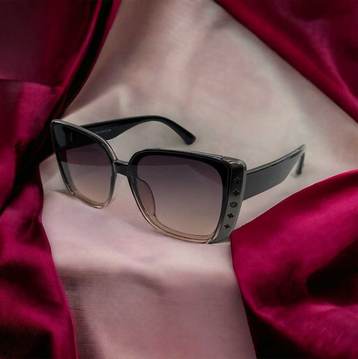 Дамски слънчеви очила - различни видове