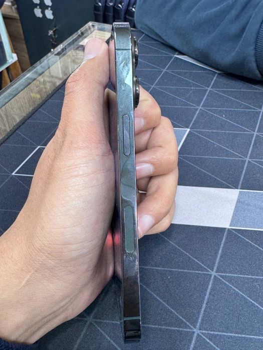 iPhone 13 pro 128GB Amerika sim+esim uzimei qilingan