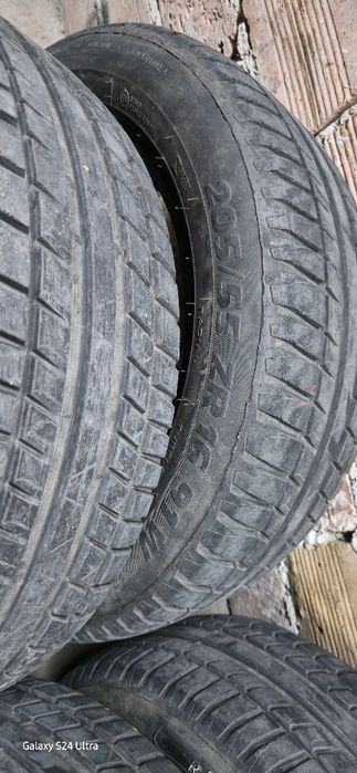 Летни гуми 205/55  R16 и  225/40 R18