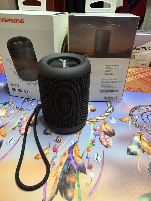 Telefon TCL + boxa portabila