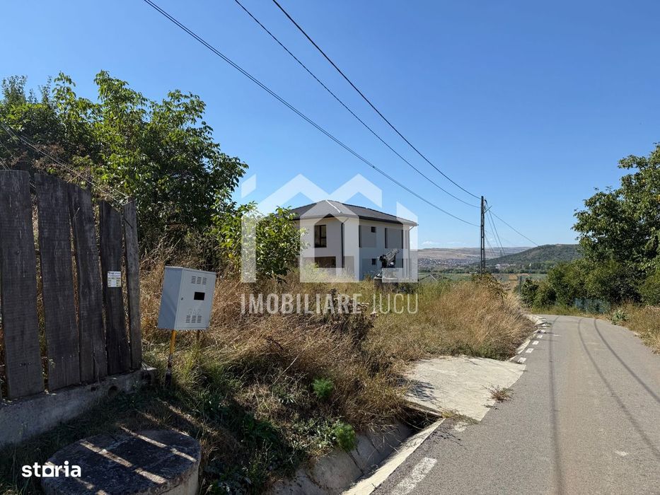 Teren Autorizat pentru Casă | Pădure | Toate Utilitățile | Jucu de Sus