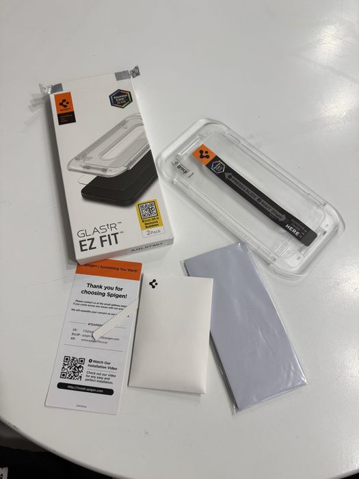 Husa iphone 16 pro max Karl lagerfeld nou +folie de sticla