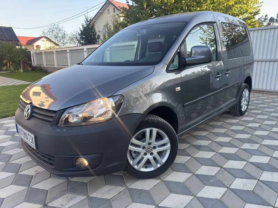 Vw Caddy  Automat DSG  2.0tdi 140 cp