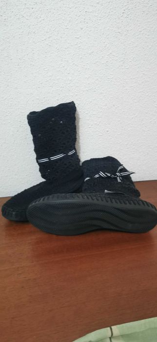 Cizme croșetate manual