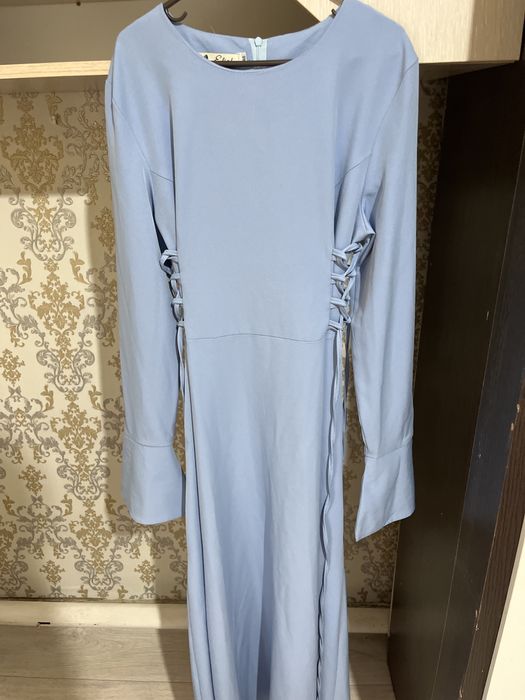 Платье  длиное классика